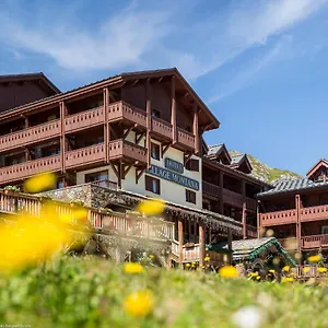 Hotel Village Montana By Les Etincelles Tignes