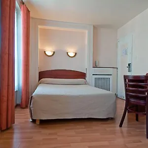 Hotel Saint Quentin, París