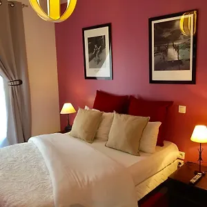 Hotel Clairefontaine, Paryż