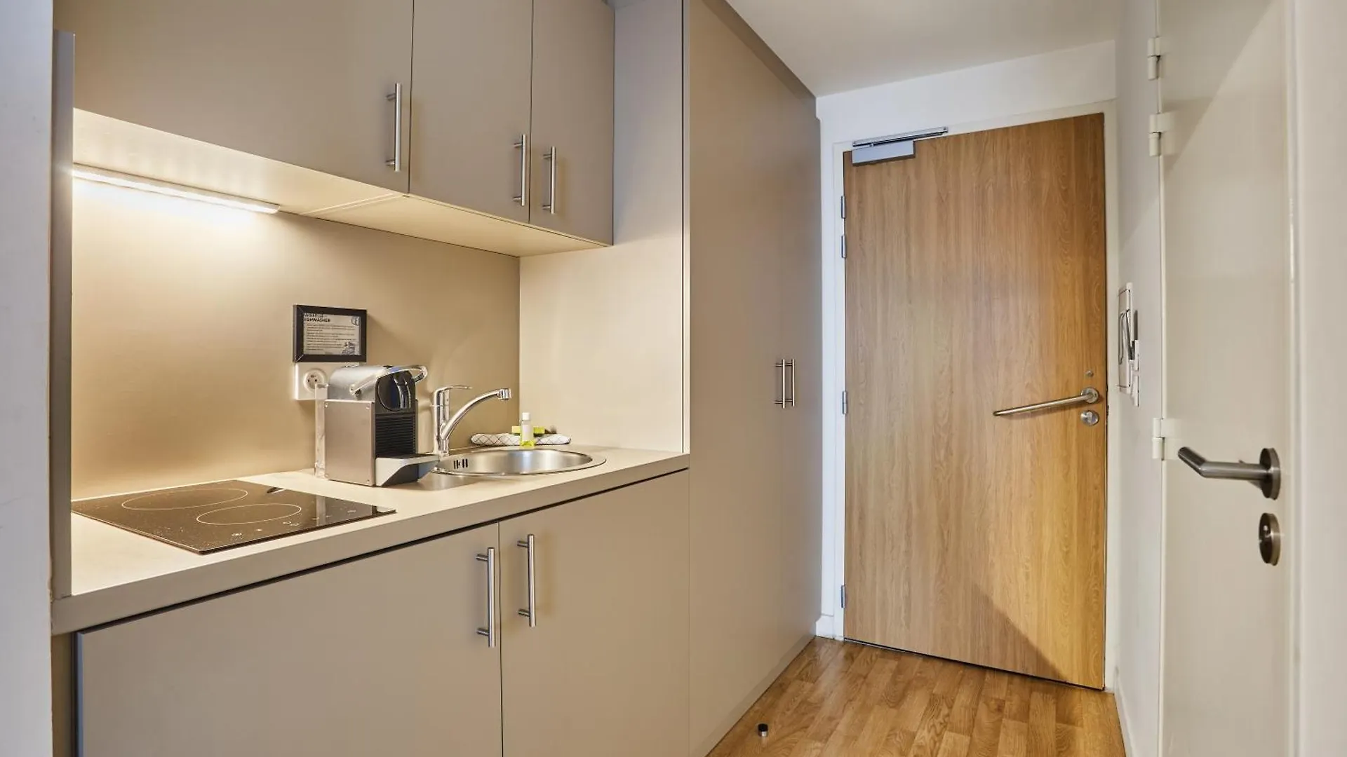 Appart Hotel Odalys City Paris Montmartre 4*,  France